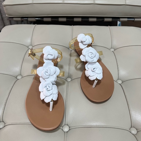 White Flower Diane von Furstenberg Sandals - Picture 1 of 3